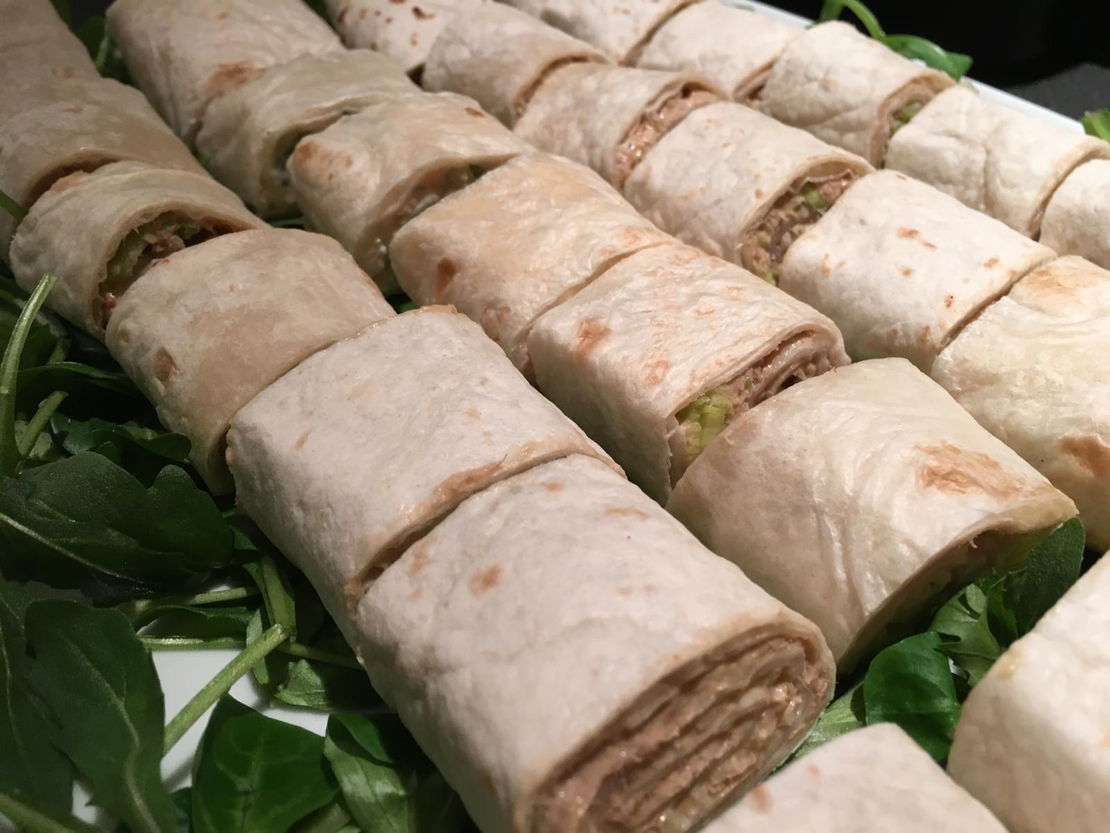 Thunfisch-Lauch-Wraps werden mit Nuri-Sardinen besonders lecker