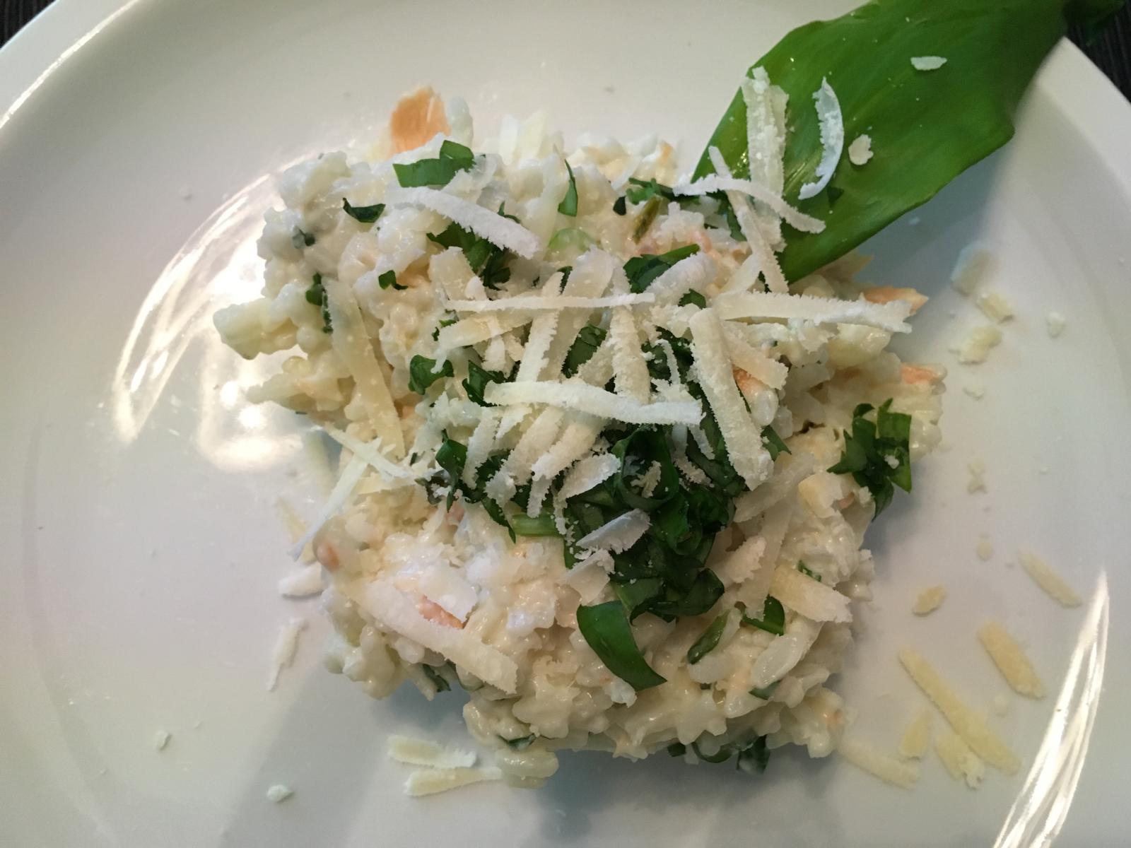 Restl-Risotto mit Lachs und Bärlauch